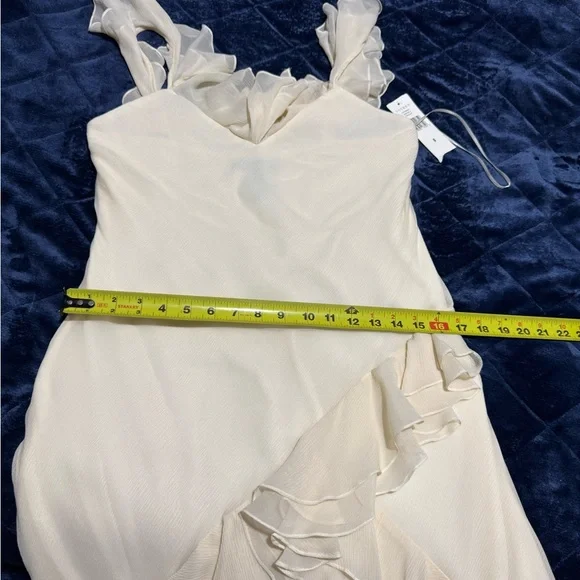 NEW💕Ralph Lauren Cream women’s Dress with Ruffles - Picture 7 of 8